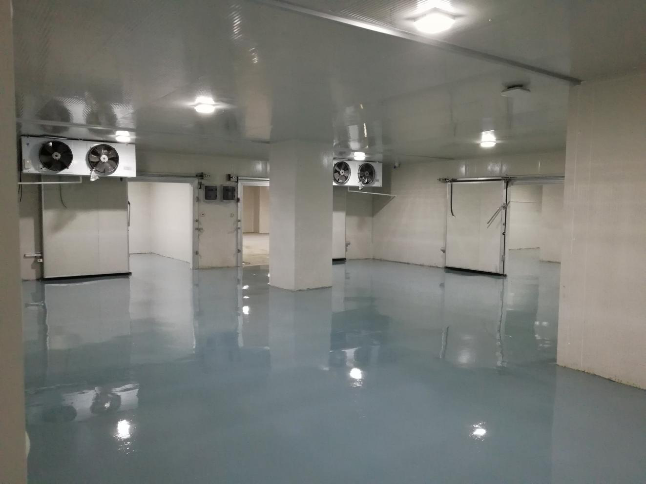 建設(shè)1600m3藥檢所的樣品陰涼庫(kù)安裝價(jià)格是多少？